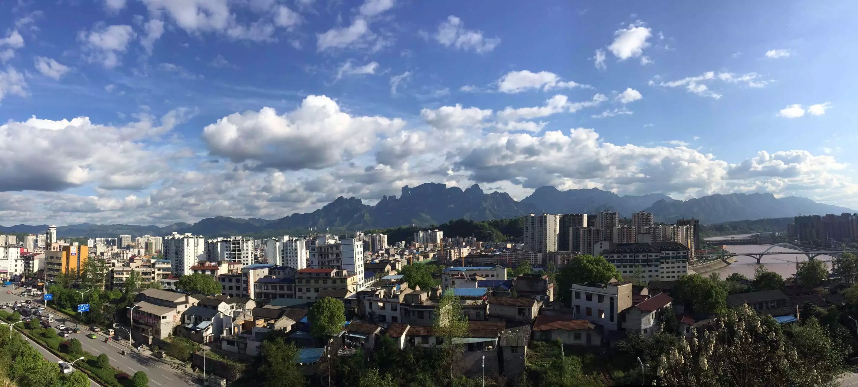 吉首大学外国语学院