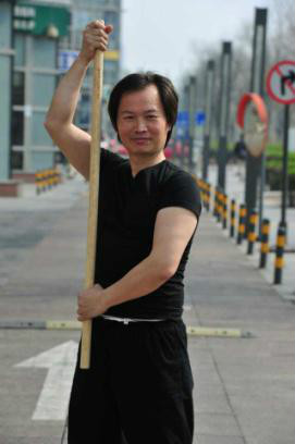  p data-id="gnbv83bl1k">张富源,亚洲徒手整形第一人.