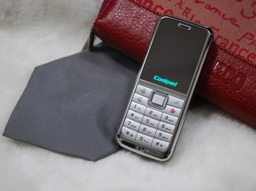 主板上市公司,股票代码 2369,简称为酷派集团,品牌标志为"coolpad"