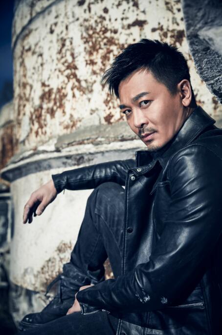  p>吴樾,1976年4月25日出生于河北省张家口市,中国内地男演员,毕业于 