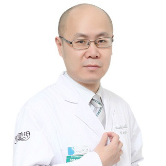  p>熊斌教授,主任医师,研究生导师,中国医师协会会员,中国中西医结合