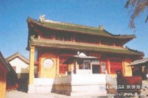  p>南广寺位于江苏省太仓市科技新城境内,建于宋绍兴二年. /p>