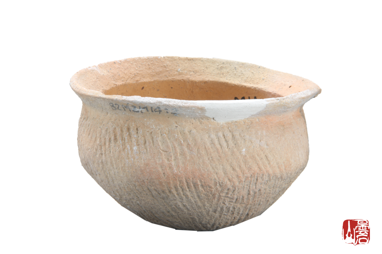 新石器时代夹砂灰黄陶粗绳纹陶釜