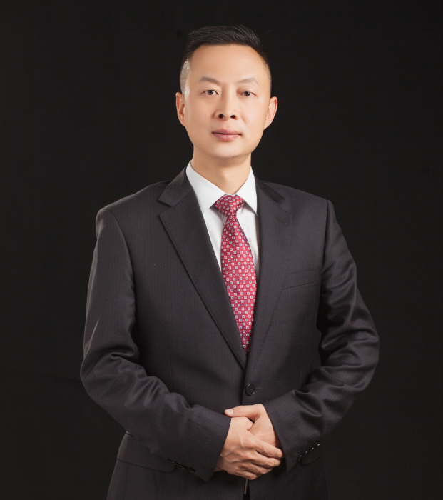 李亚斌