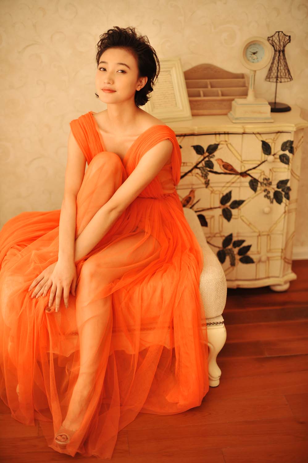  p>阎娜,1987年10月17日出生于辽宁,中国内地女演员,毕业于 a target=