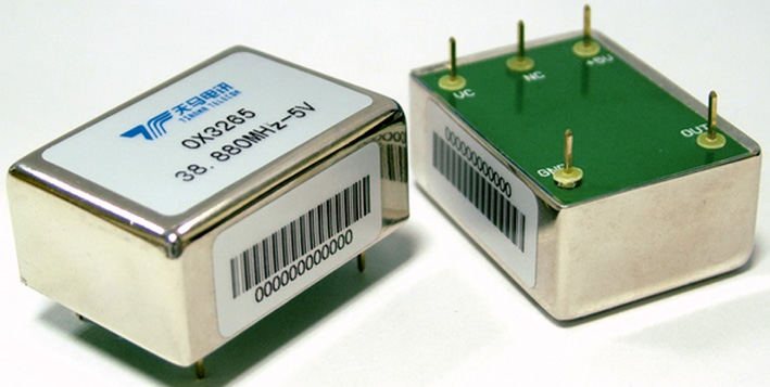 而lc a target="_blank" href="/item/振荡器/15486394" data-lem