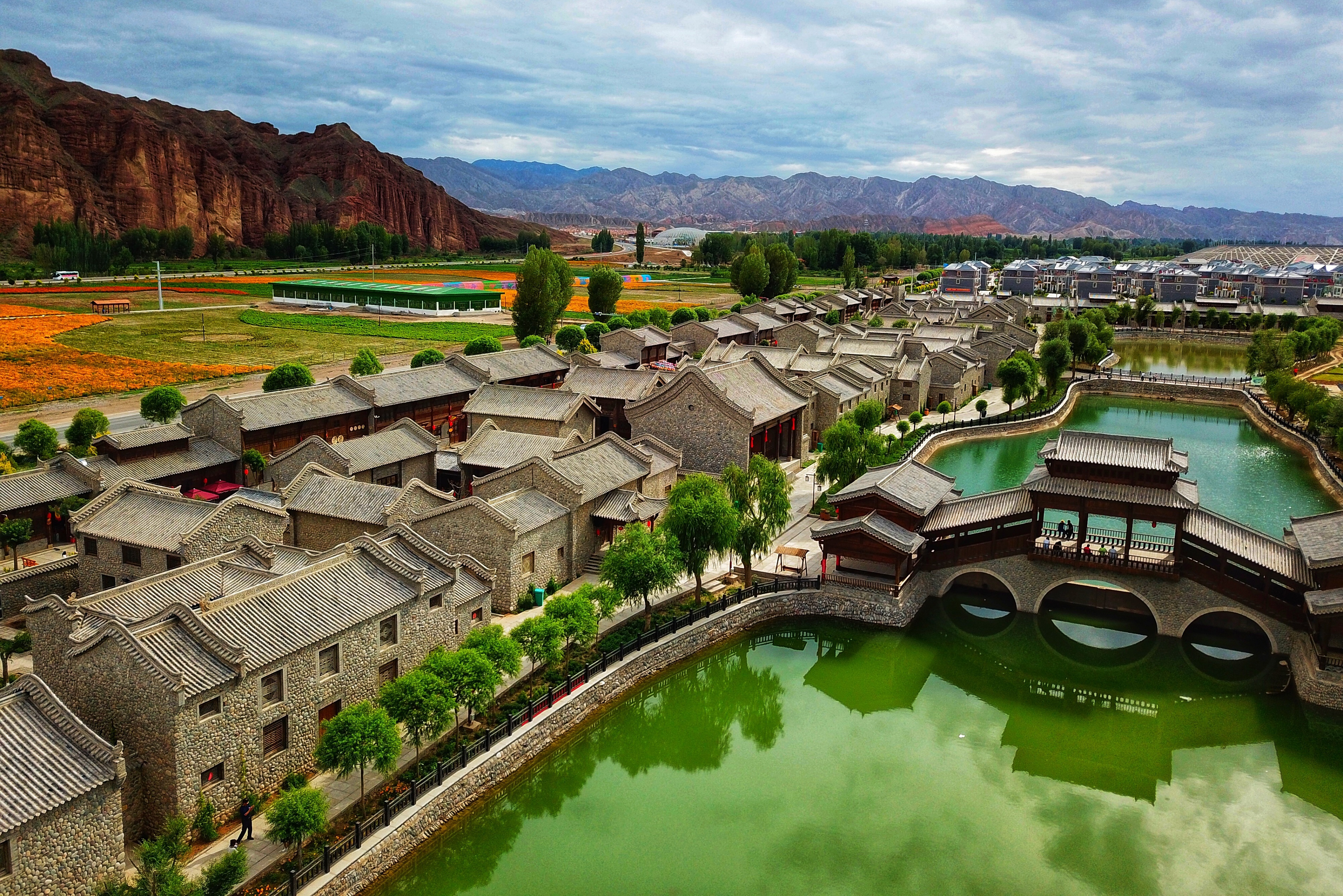 丹霞口旅游度假小镇