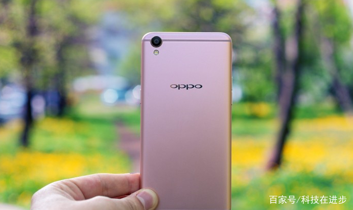 Oppo R7和R7 Plus动手操作，纤薄的机身和漂亮的外观_百科TA说