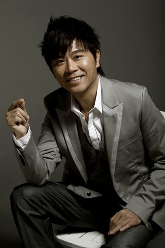  p>《爱的钢琴手》是 a target="_blank" href="/item/伍思凯/1751929