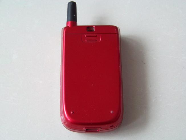 重量为60 克的一部 a target="_blank" href="/item/小灵通/94341"