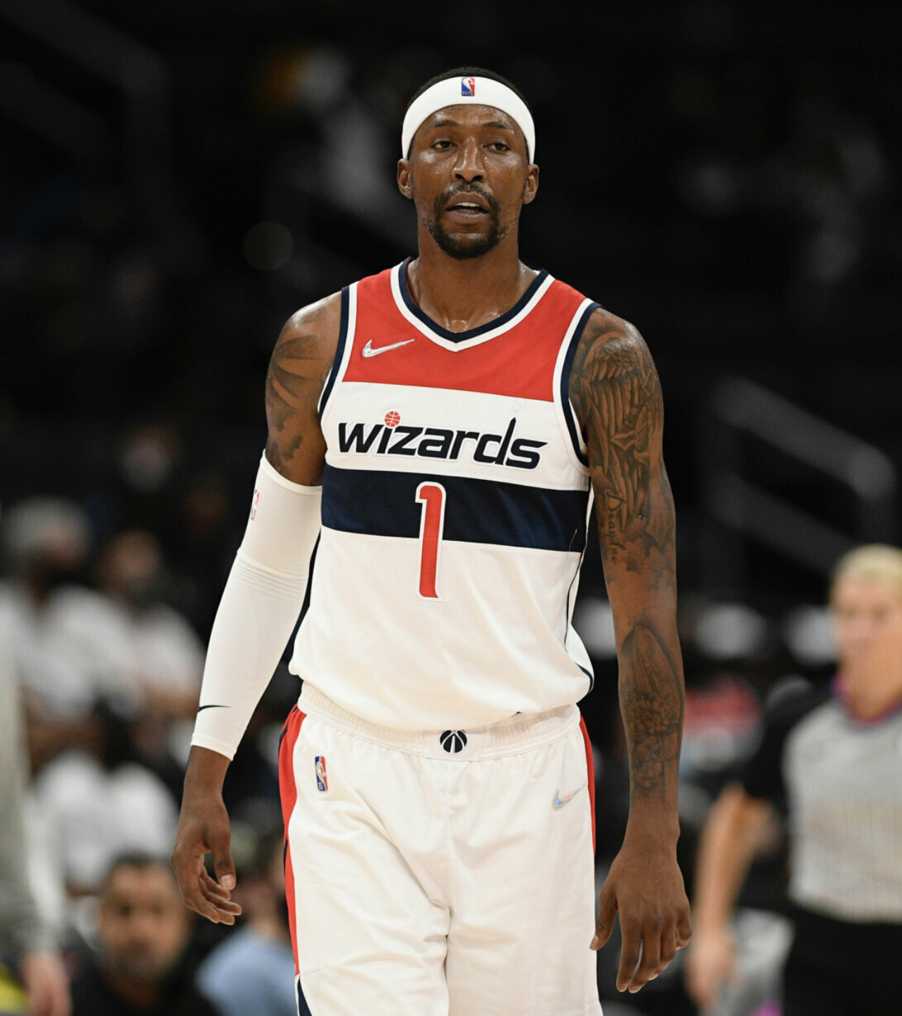  p>肯塔维奥斯·卡德维尔-波普(kentavious caldwell-pope),1993年2月