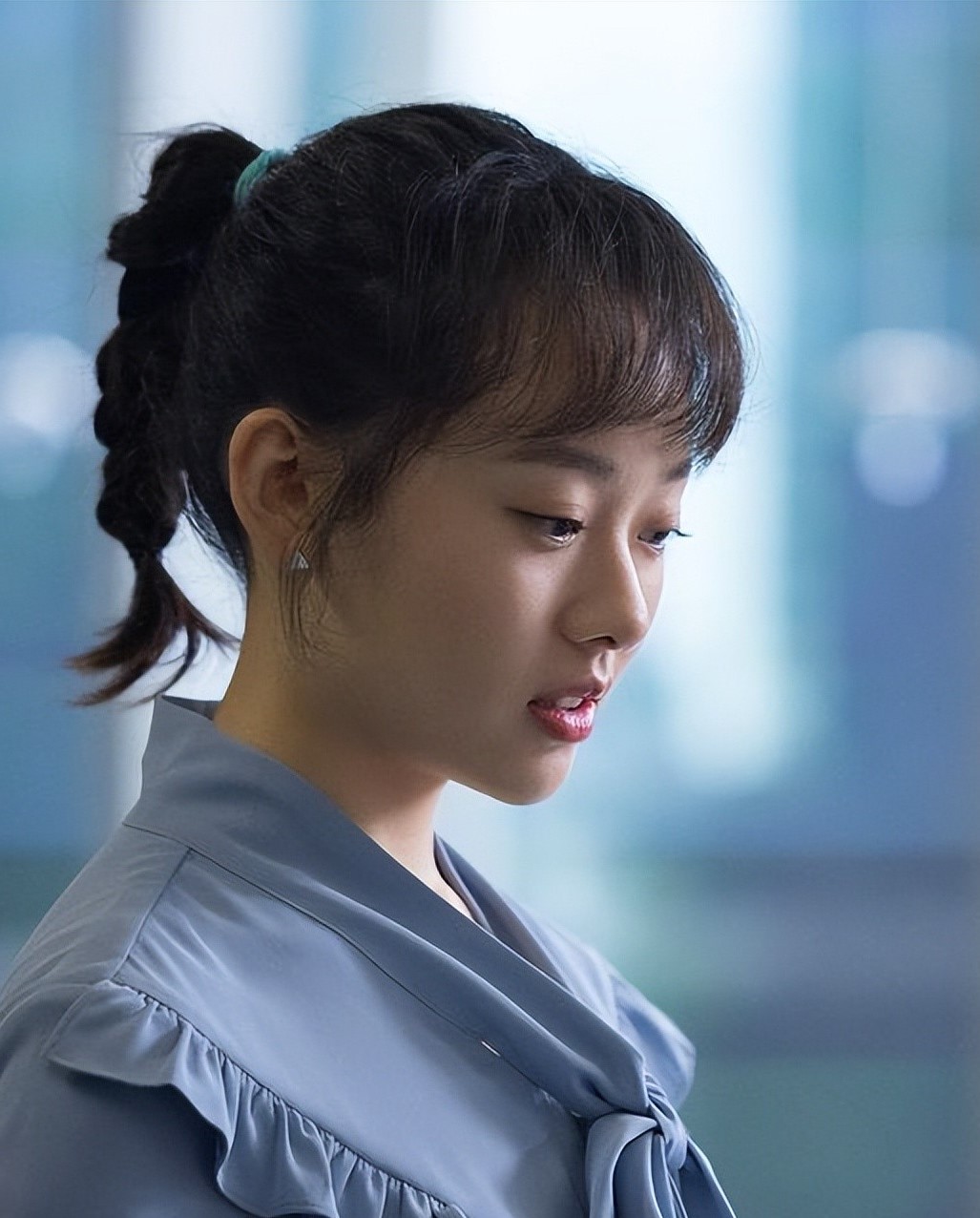 ">王丽娜,曾用名十七,1999年3月23日出生于黑龙江省,中国内地女演员