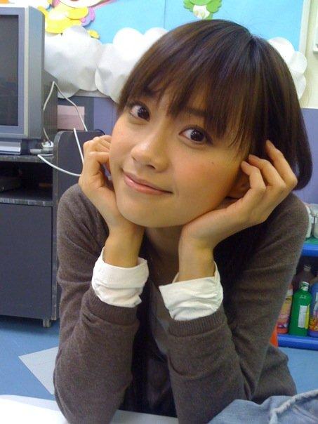 yeung),1985年出生于中国香港,中国香港女演员,歌手,前女子演唱组合 a