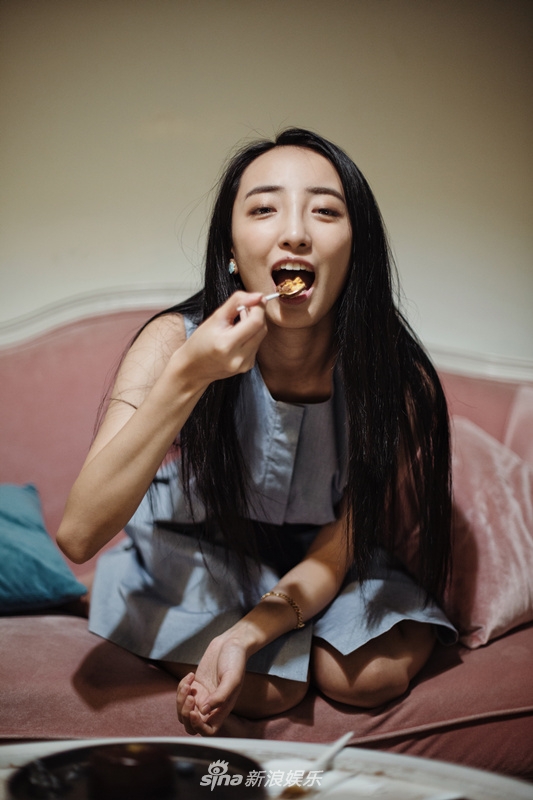  p>凌孜,1993年7月17日出生于陕西省,中国内地女演员.