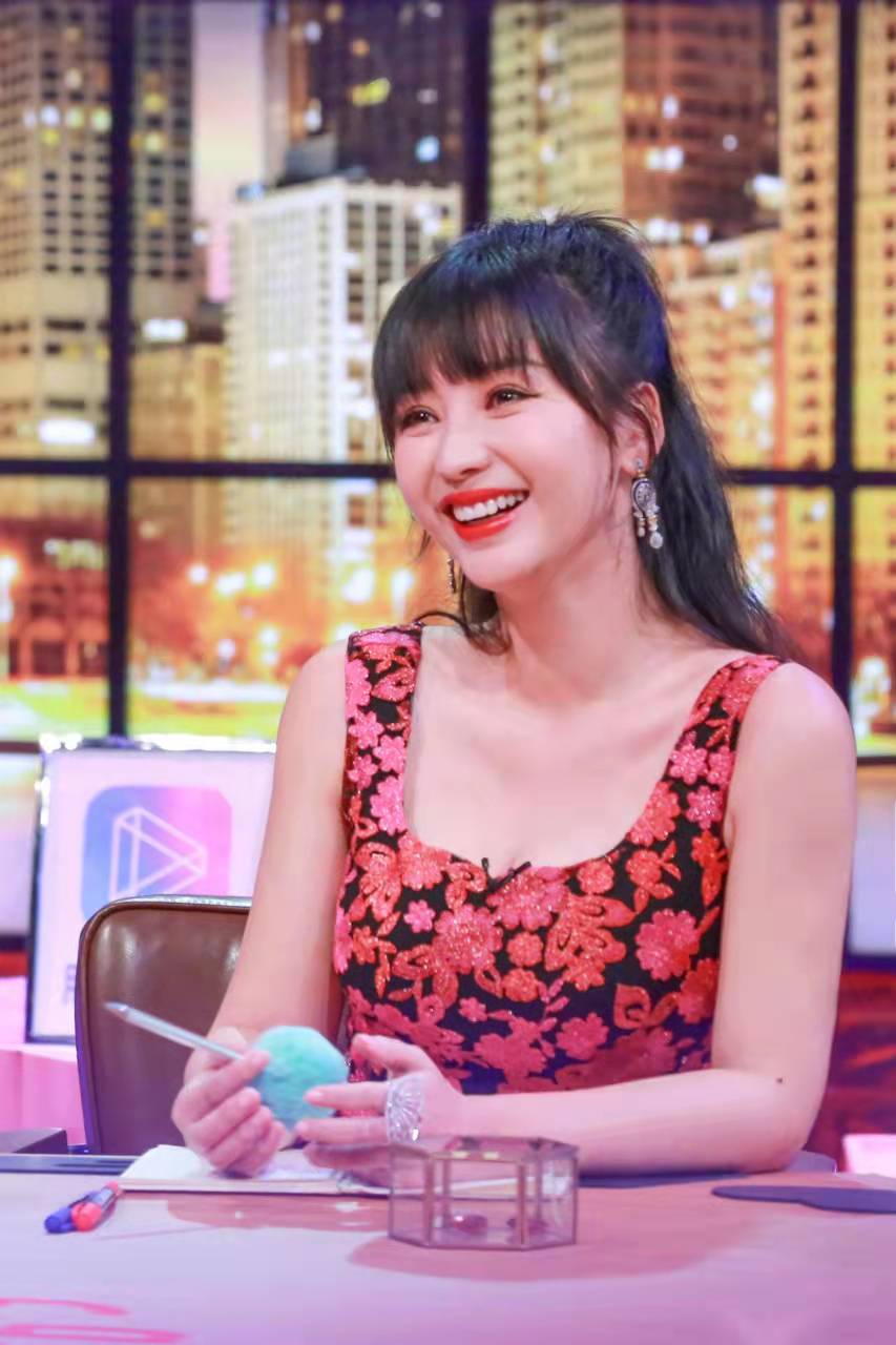 " data-lemmaid="2522109">衡阳市 /a>,中国内地女演员,歌手,主持人