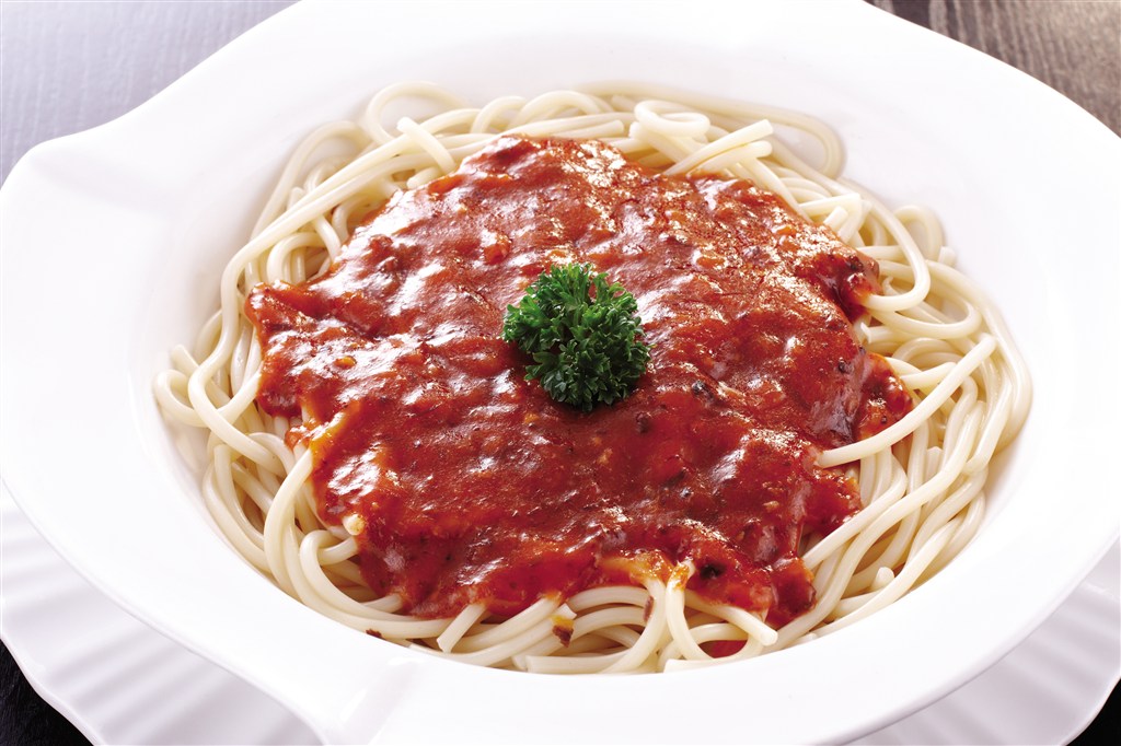  p>肉酱意粉是一道家常 a target="_blank" href="/item/菜肴