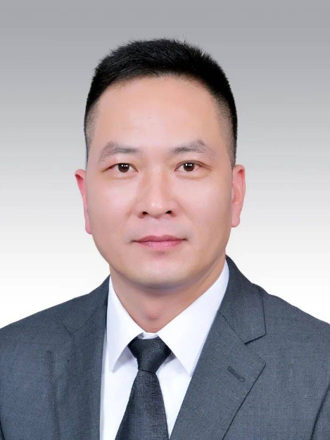 陈春,现任温州市乐清市蒲岐镇党委书记</p