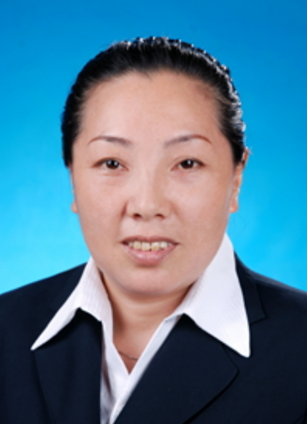李芸