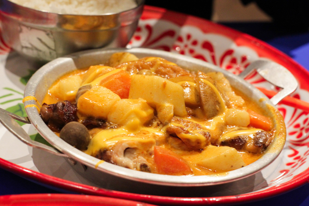 椰汁咖哩海鲜锅