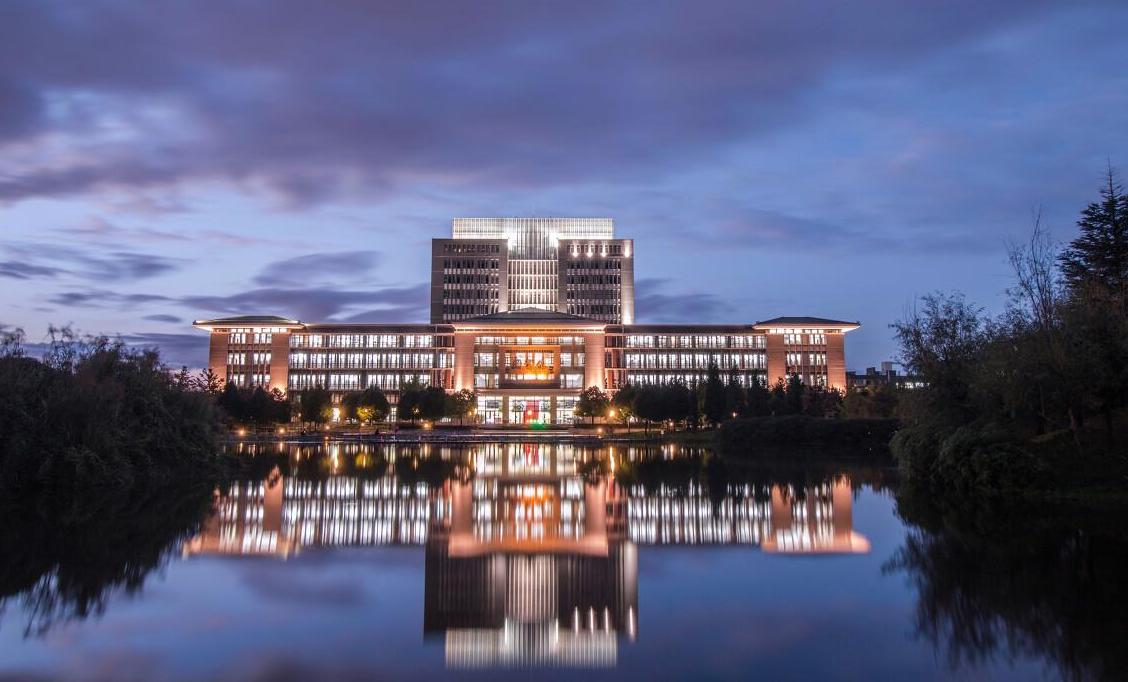 ϴѧɽѧԺ_ɽѧϳɽѧԺ_2014ӱ̴ѧɽѧԺѲ