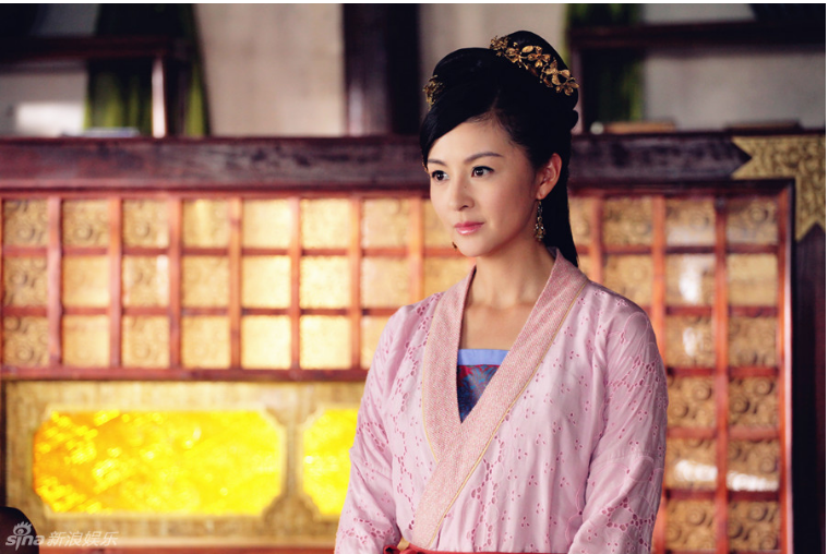 金牡丹,爱情剧《追鱼传奇》中的角色,由