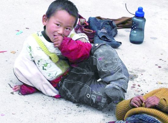 一个名字叫做" a target="_blank" href="/item/随手拍照解救乞讨儿童