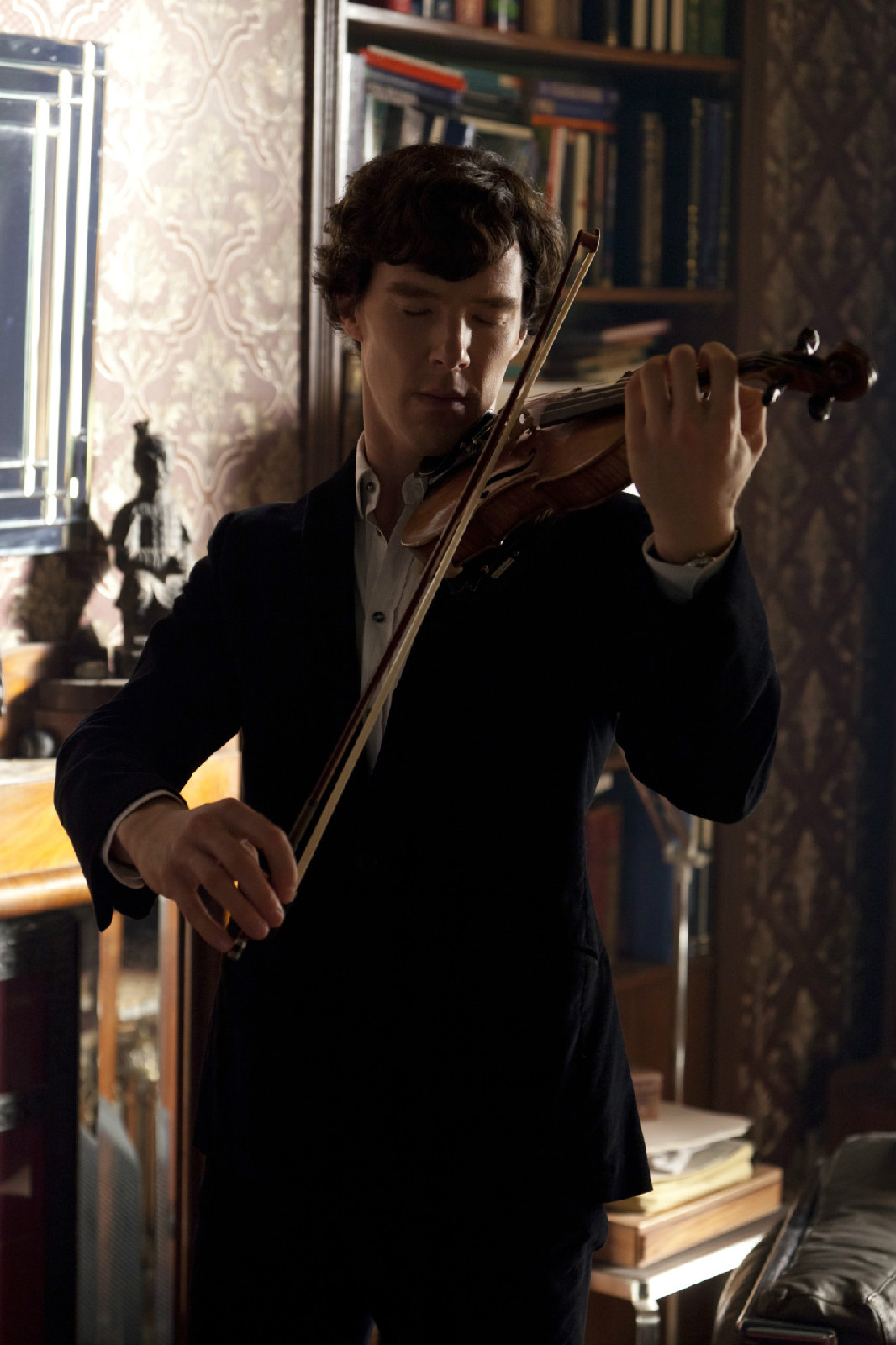 《神探夏洛克第二季》(sherlock season 2),是英国广播公司