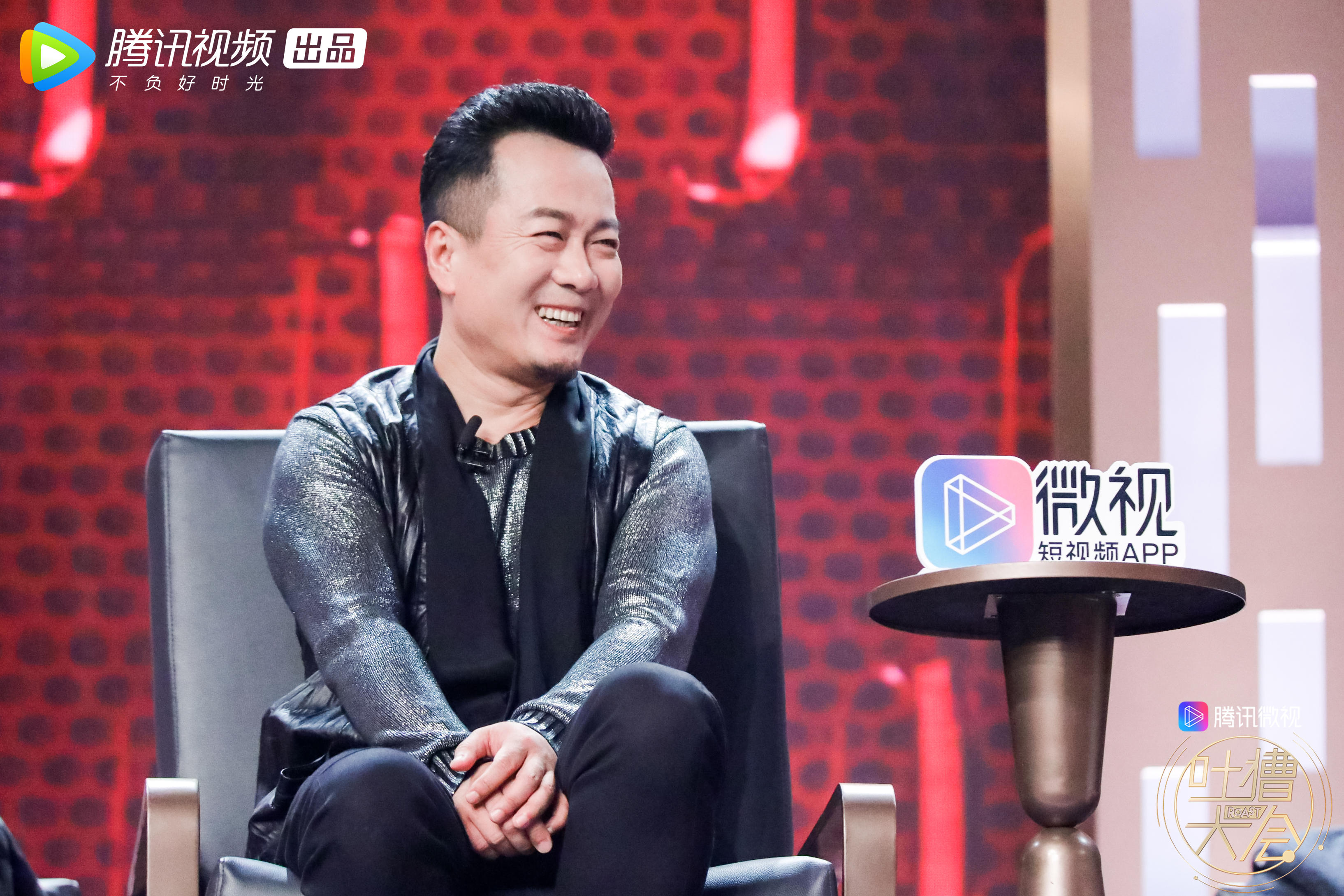  p>《吐槽大会第三季》是由企鹅影视和笑果文化联合出品的一档喜剧