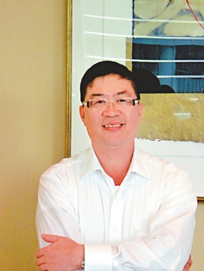  /p> p data-id="tus3dz6drqqm">现任第十四届全国政协委员,信义玻璃 