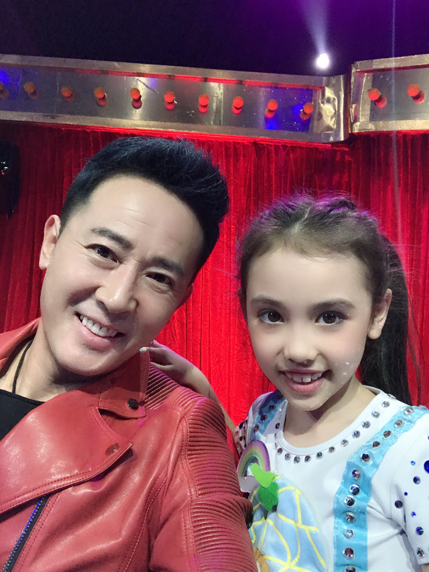  p>宋梓欣,中美混血女孩,2010年1月26日出生于广东中山.