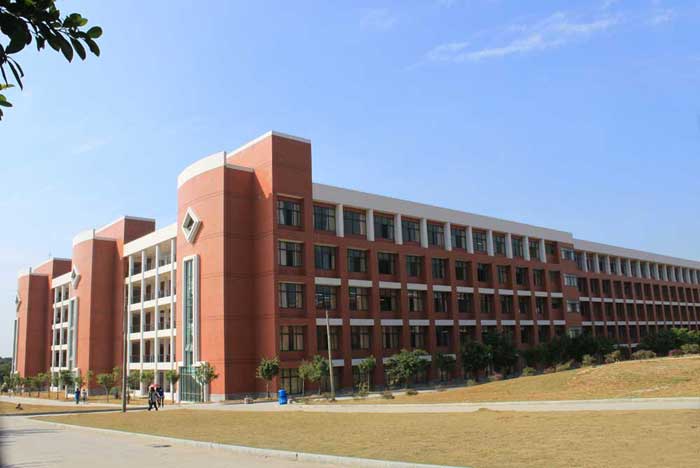  p>广东华商技工学校是经 a href="#" data-lemmaid="8248809">广东省