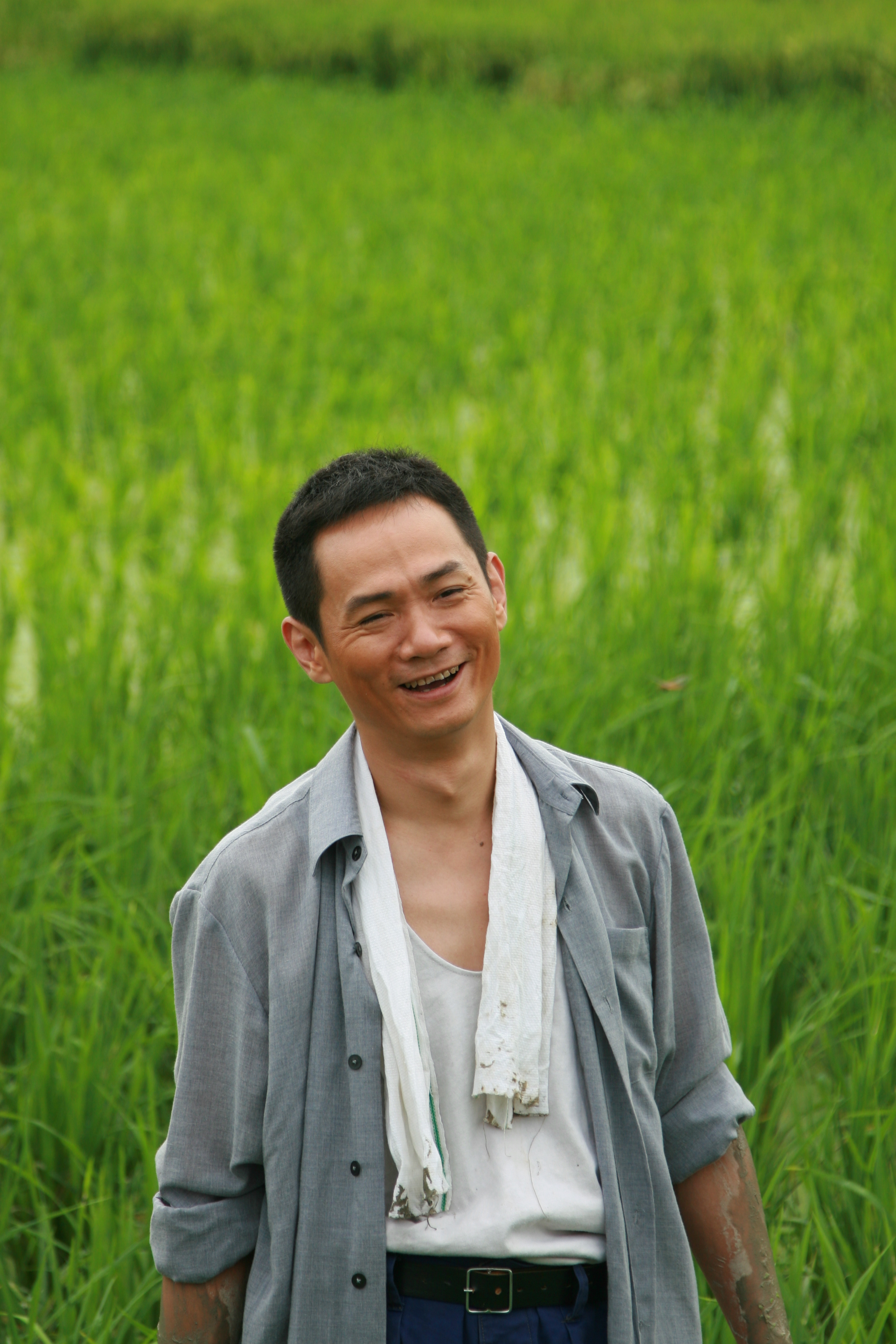  p>果靖霖 i>(原名果静林) /i>,1970年2月19日出生于北京市,中国内地