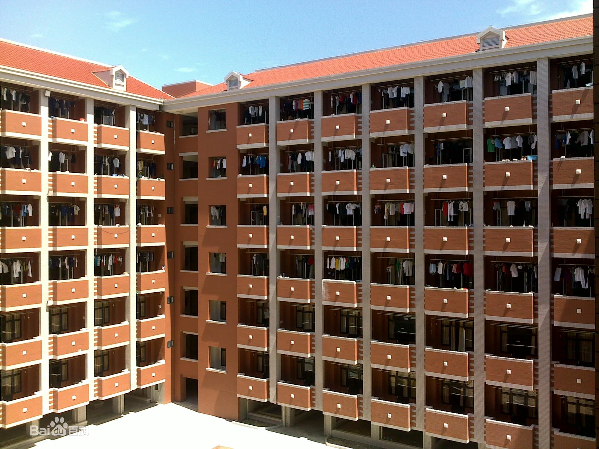  p>泉州海洋职业学院成立于2009年,是一所经福建省人民政府批准,教育