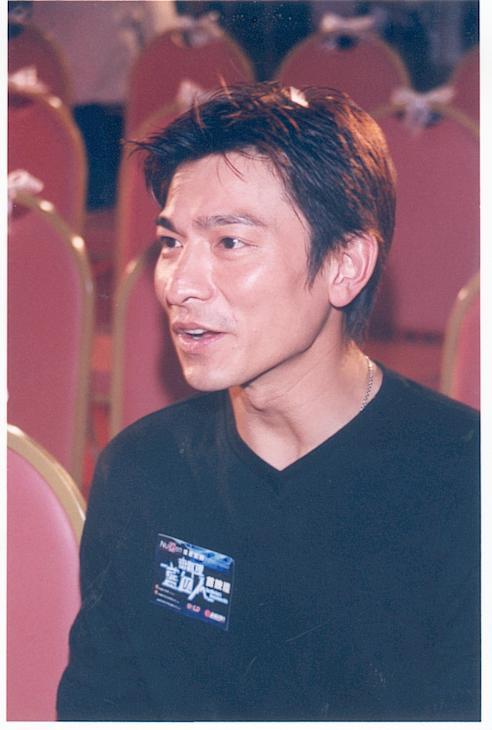  p>刘德华(andy lau),1961年9月27日出生于中国香港,籍贯广东新会