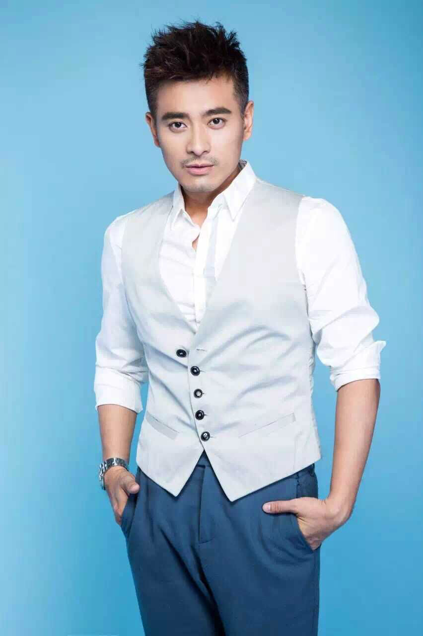 id="gntjgmcprv">陈龙,1976年7月24日出生于上海市,中国内地男演员,  