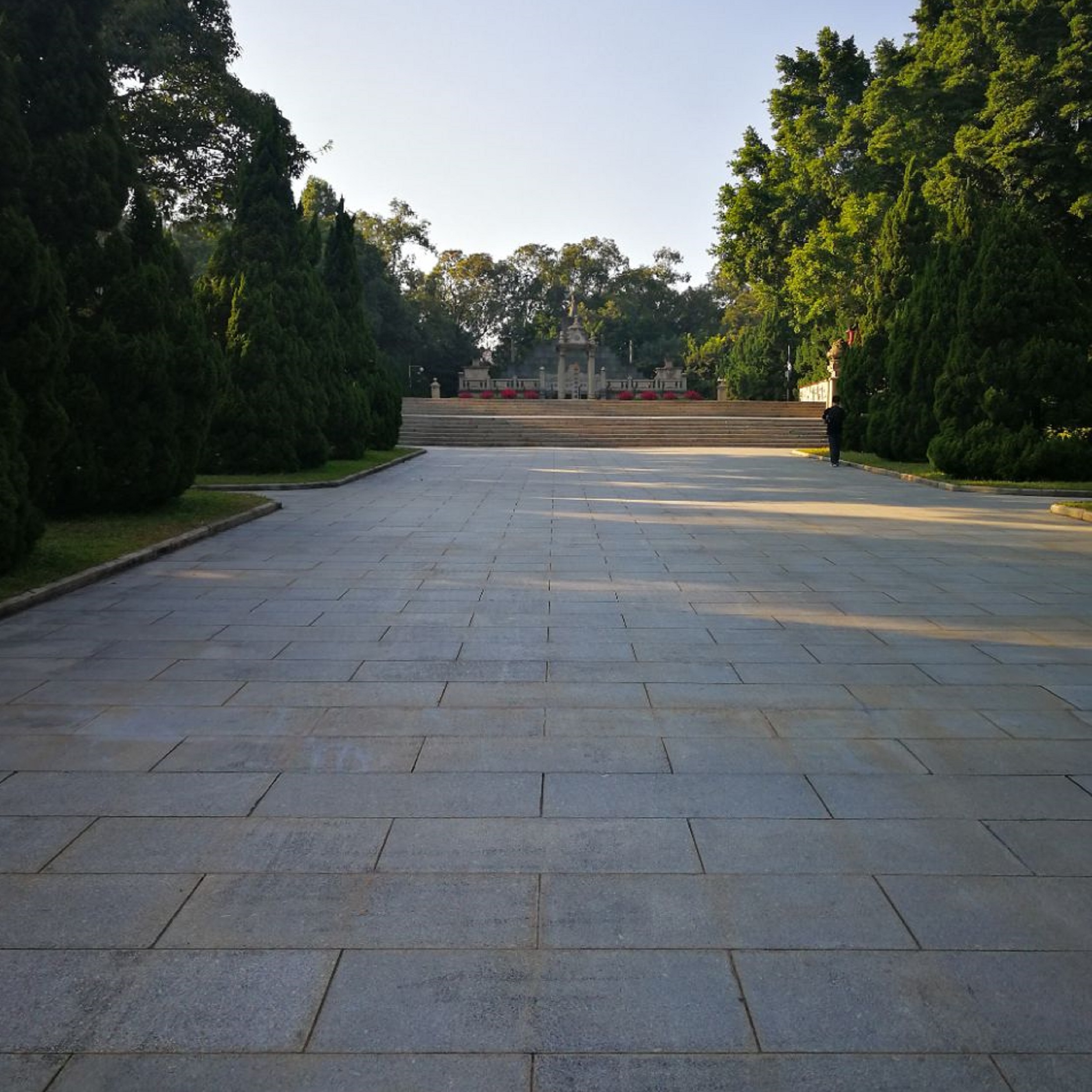  p>黄花岗七十二烈士墓园,又称 a href="#" data-lemmaid="1504804">