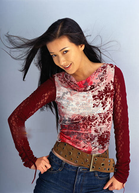  p>罗湘晋,1980年3月25日出生于中国广东省,中国内地女演员,广告模特.