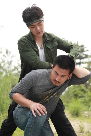  p data-id="gnx4m81h6j">《鹰巢之预备警官》是由中国电视剧制作中心