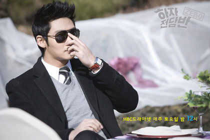 之由李正元执导, a href="#" data-lemmaid="4751895">李泰成 /a>