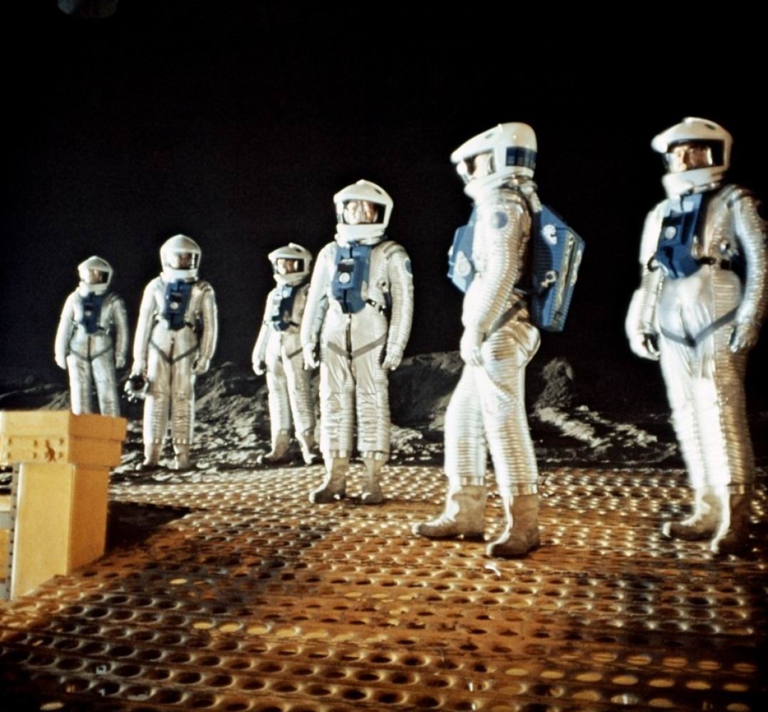  p>《2001太空漫游》( i>2001: a space odyssey /i>)是由 a href="#"