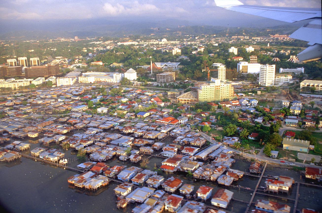  p>民都鲁(bintulu)是马来西亚砂拉越州第四大的城市,也是 a target="