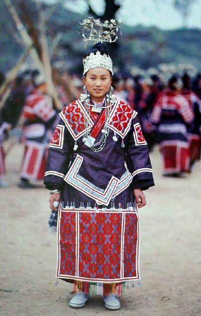 苗族服饰