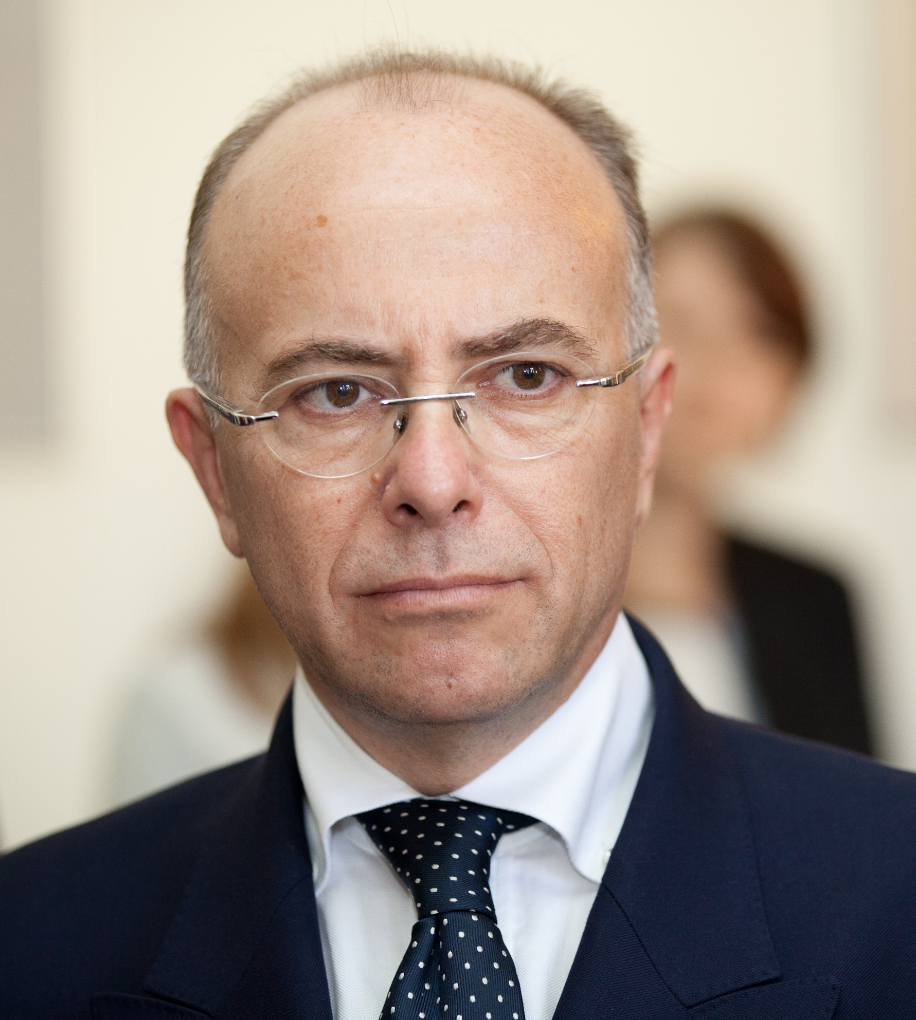 bernard cazeneuve