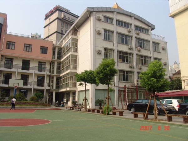 上海市逸夫职业技术学校