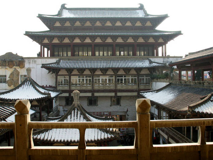 张庄公园位于安徽省 a target="_blank" href="/item/阜阳市">阜阳市 