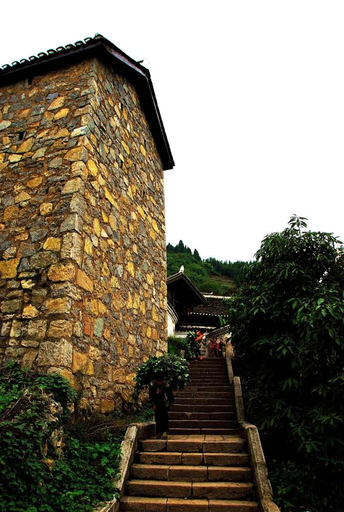  p data-id="t6zykajmpi4o">大屯土司庄园,位于贵州省 a target="