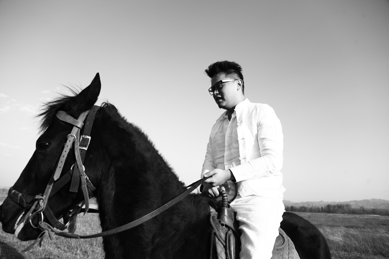  p>马兴文,simon ma,左撇子老虎,"跨界"是他的代名词.