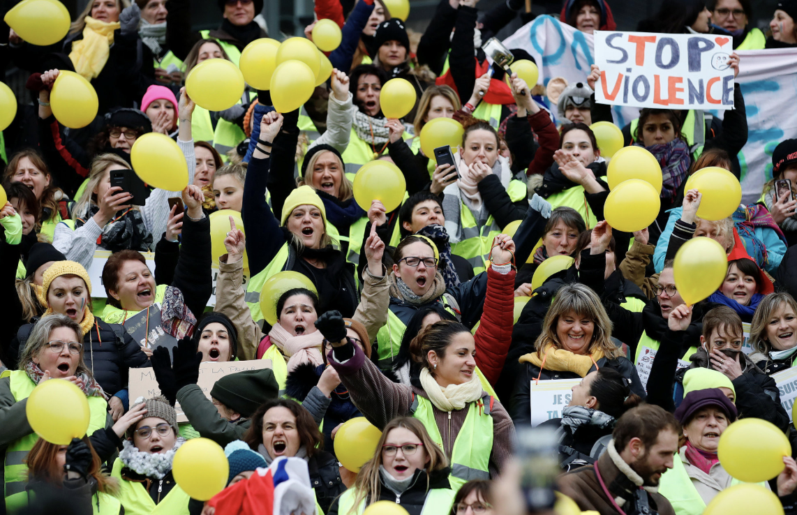 巴黎"黄马甲"运动