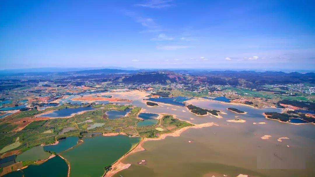 p>广西横县西津国家湿地公园位于广西壮族自治区南宁市横县西津水库