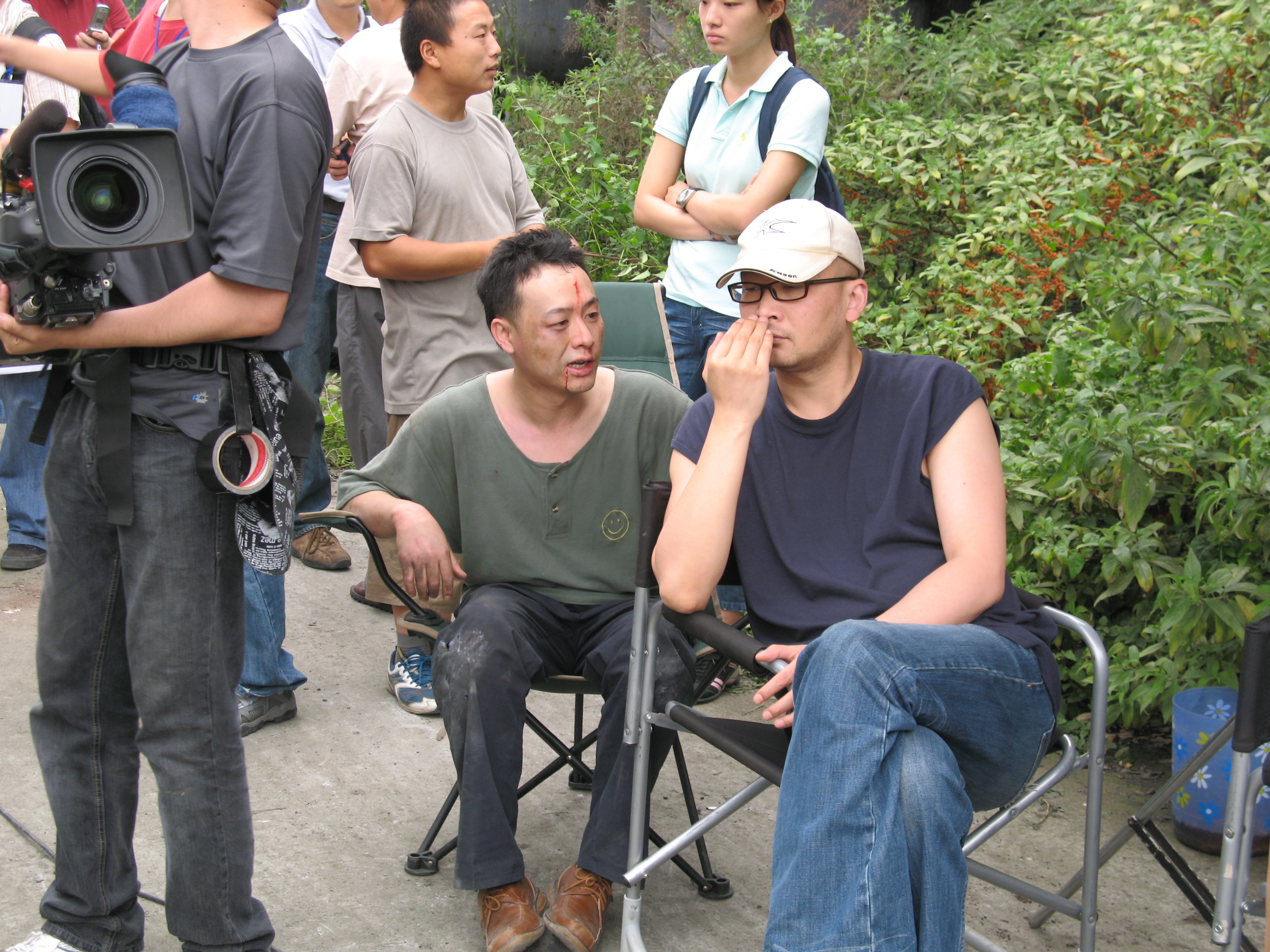 《第二面》是由<a target="